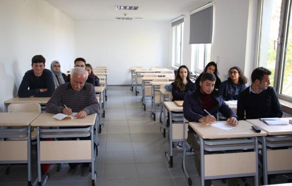 Emekli hakim Güzel Sanatlar'ın en gözde öğrencisi