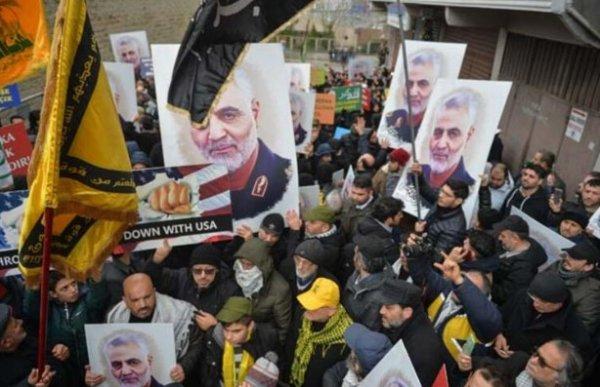 İstanbul'da Kasım Süleymani protestosu