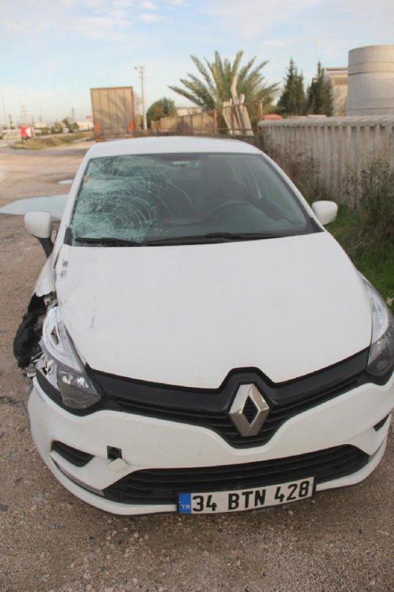 Arkadaşının cenazesinden dönerken kazada öldü