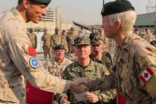 Koalisyon güçlerine ait askerler Irak'tan taşınıyor