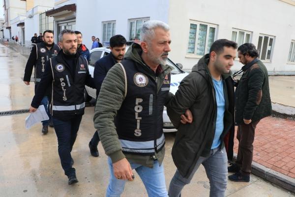 FETÖ'cü Ukrayna'ya kaçmak isterken yakayı ele verdi