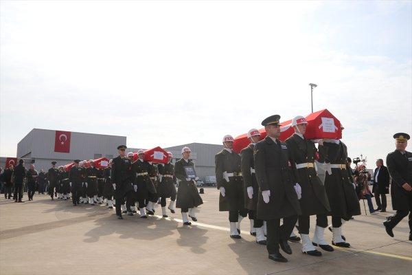 Şehit askerler, törenle memleketlerine uğurlandı