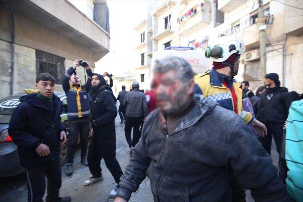 Esad rejiminden İdlib'e hava saldırısı: 17 ölü