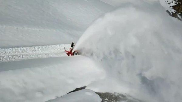 Hakkari'de yol açma çalışmalarına ara yok