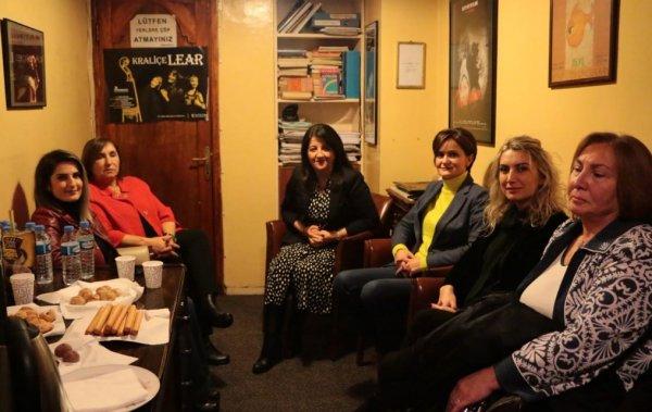 HDP'nin tiyatrosunu CHP'liler de izledi