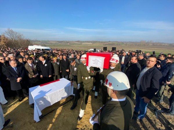 Şehit uzman çavuş, Edirne'de gözyaşlarıyla uğurlandı