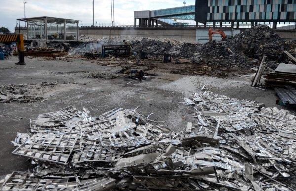 Atatürk Havalimanı kargo bölümünde yıkım bitti