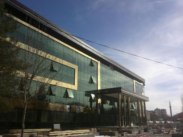 Jet Fadıl, HDP'nin binasını yaptıramadı