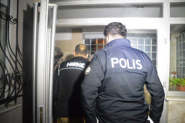 İstanbul güne narkotik operasyonu ile başladı