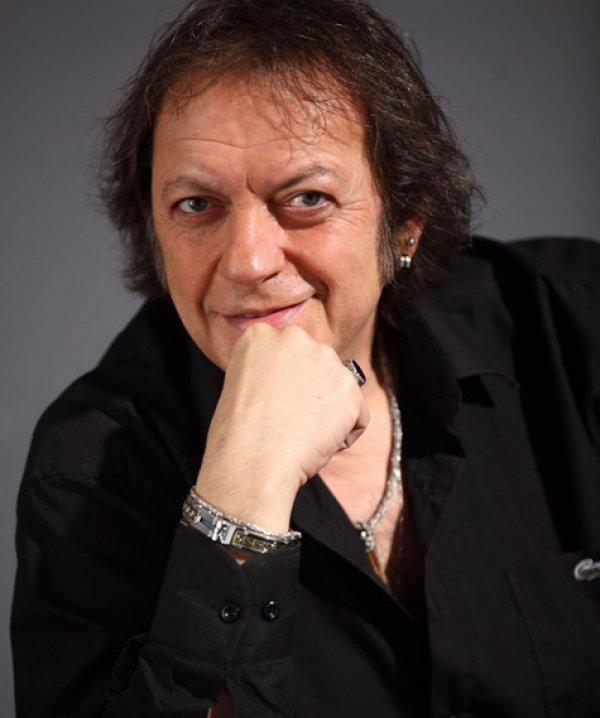 Recep Aktuğ hayatını kaybetti