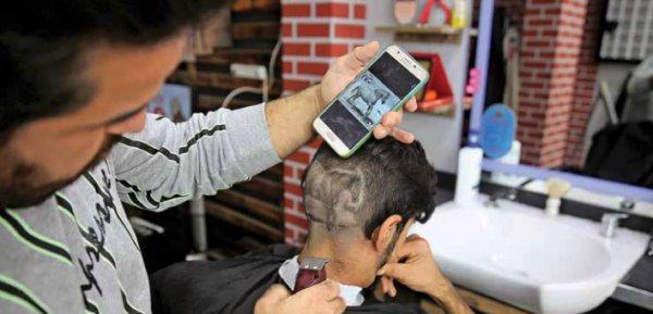 At kafası modeli ilgi çekiyor