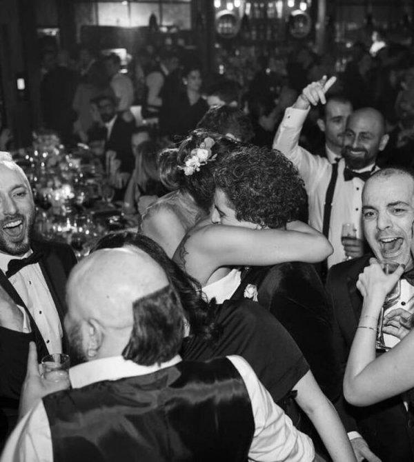 Sıla ve eşi Hazer Amani balayına gitti