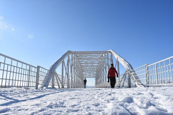 Kar yağışı ve soğuk Doğu'da etkili oluyor