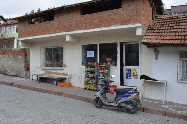 Samsun'da bir hayırsever bakkaldaki tüm borçları ödedi