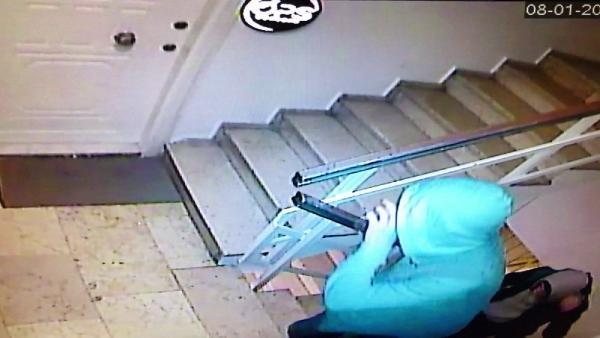 Nişantaşı’nda OT isimli dergi binasını soyan hırsızlar