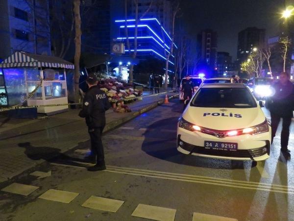 Cezaevinden çıkar çıkmaz eşini ve annesini öldürdü