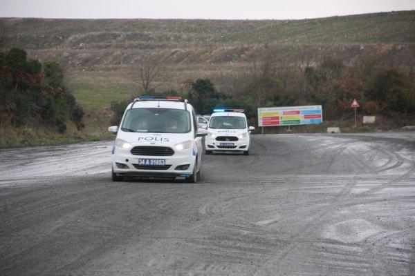 Polisten kaçan bir şüpheli çamura saplandı