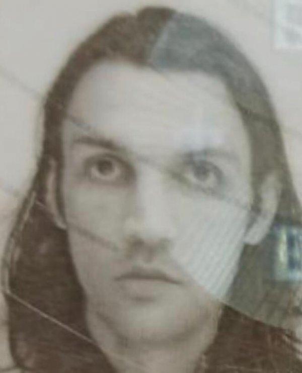 Bayrampaşa'da palalı saldırgan, polis tarafından vuruldu