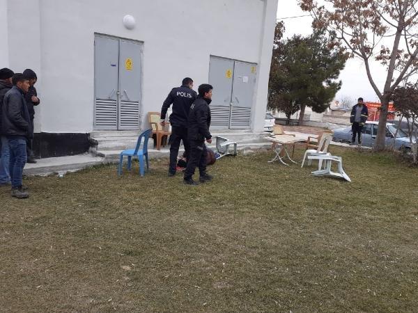 Kuzenlerin sosyal medyadaki tartışması cinayetle bitti