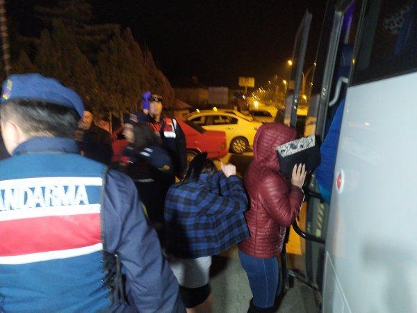 Denizli’de 30 adrese fuhuş baskını