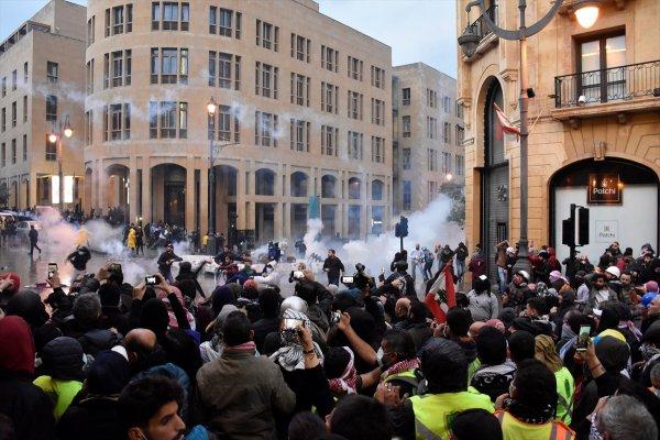 Lübnan’da çatışmalar: 220 yaralı