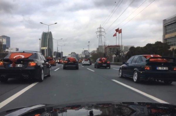 İstanbul'da asker uğurlama konvoyunda drift terörü