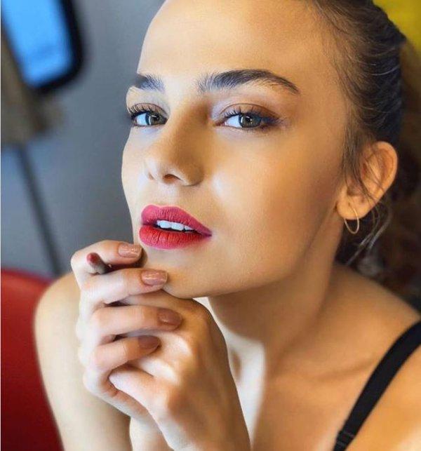 Bahar Şahin: Her şey ortada