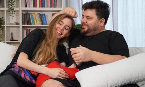 Eser Yenenler: Berfu bana DM'den yürüdü