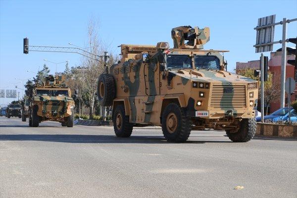 Suriye sınırına asker takviye edildi