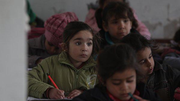 Barış Pınarı bölgesinde eğitim desteği