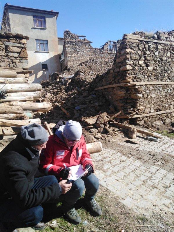 Depremzedeler için 'psikososyal destek ekipleri' devrede