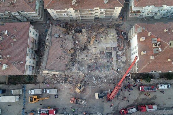 Elazığ depreminde ihmalin fotoğrafı
