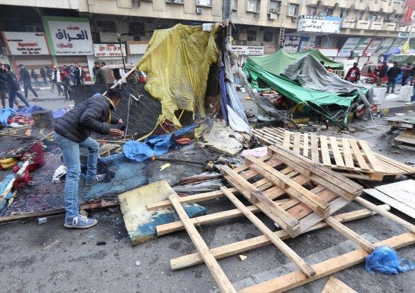 Irak güvenlik güçleri, göstericilerin çadırlarını yaktı