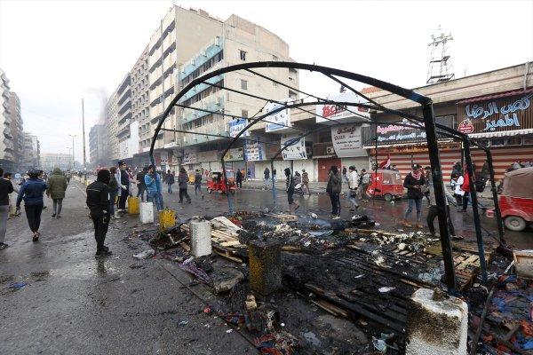 Irak güvenlik güçleri, göstericilerin çadırlarını yaktı