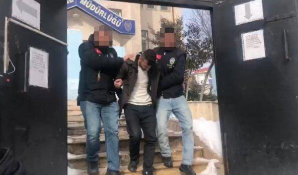 Sokak ortasında bıçaklanan kişi kurtarılamadı