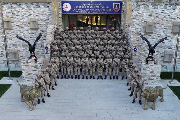 Türkiye’nin ilk kadın Jandarma Komando Astsubayları