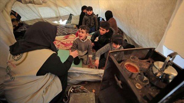 İHH ekipleri deprem bölgesinde yardımlarını sürdürüyor