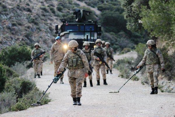 Türkiye’nin ilk kadın Jandarma Komando Astsubayları