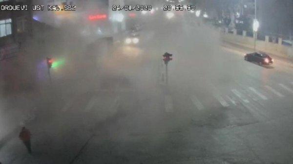 Elazığ depremi sırasında kaçış anı