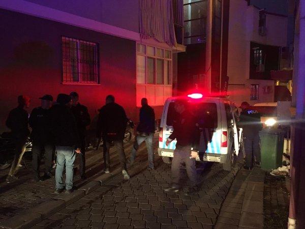 Denizli'de apartman sakinleri arasında bıçaklı kavga