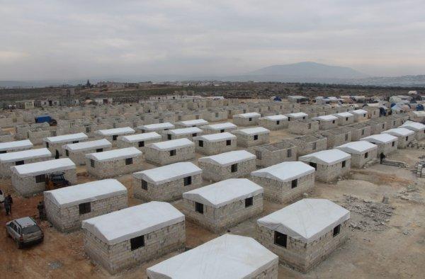 Erdoğan’ın İdlibliler için bahsettiği briket evler