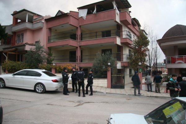 Denizli'de oğlu, babasını evinde ölü olarak buldu