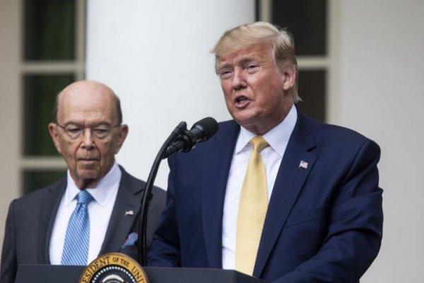 ABD koronavirüs çıktığı için mutlu