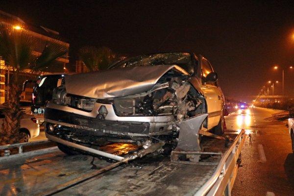 Antalya’da zincirleme trafik kazası: 8 yaralı