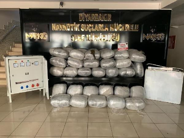 Diyarbakır'da 116 operasyonda 933 kilogram esrar ele geçirildi