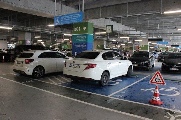 İstanbul Havalimanı'nda yanlış parklara ceza yağdı