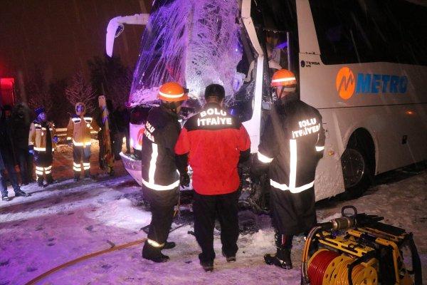 Bolu'da zincirleme trafik kazası: 1 ölü 19 yaralı