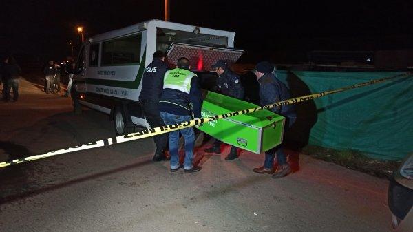 Düzce'de kanlar içerisinde bir erkek cesedi bulundu