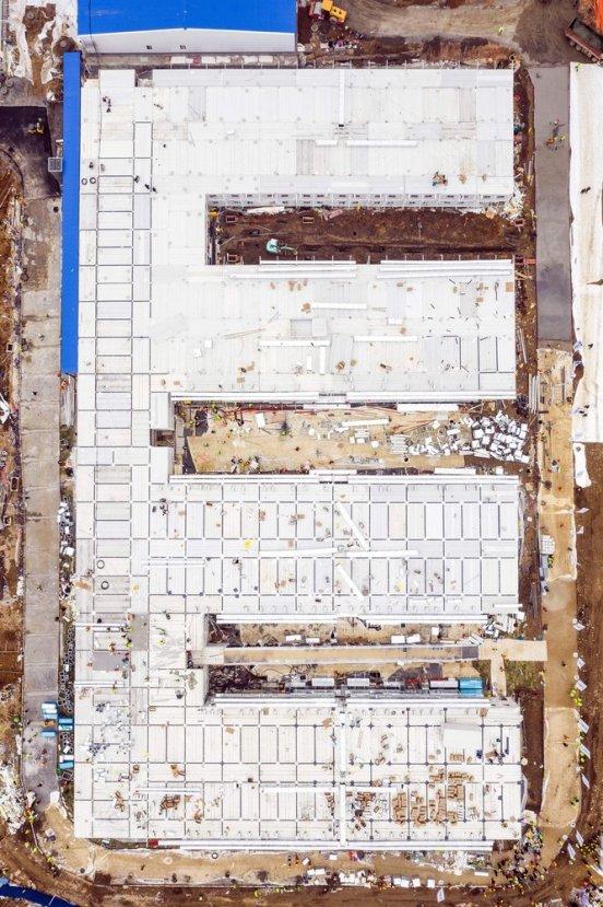 Çin'de 10 günde inşa edilen hastane açıldı