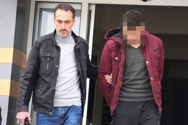 Manisa'da  kablo çalan 3 kişi tutuklandı